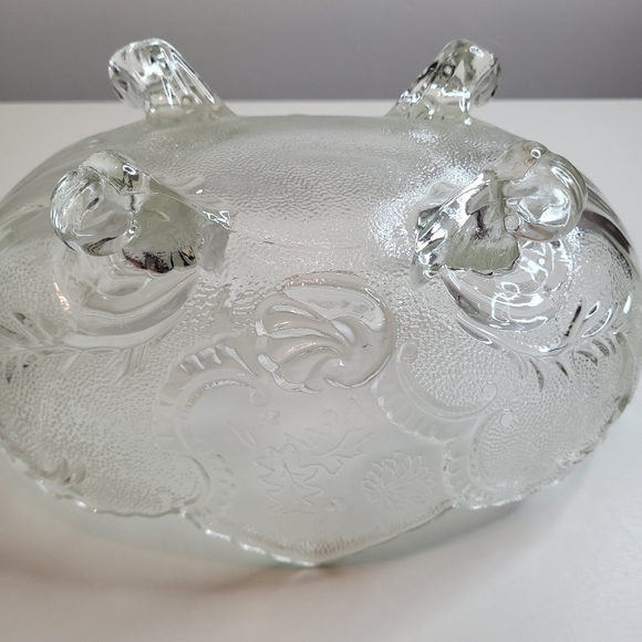 Vintage Jeanette Lombardi CLear Glass 10" 4 Toed Footed Fruit Serving Bowl - Picture 5 of 8
